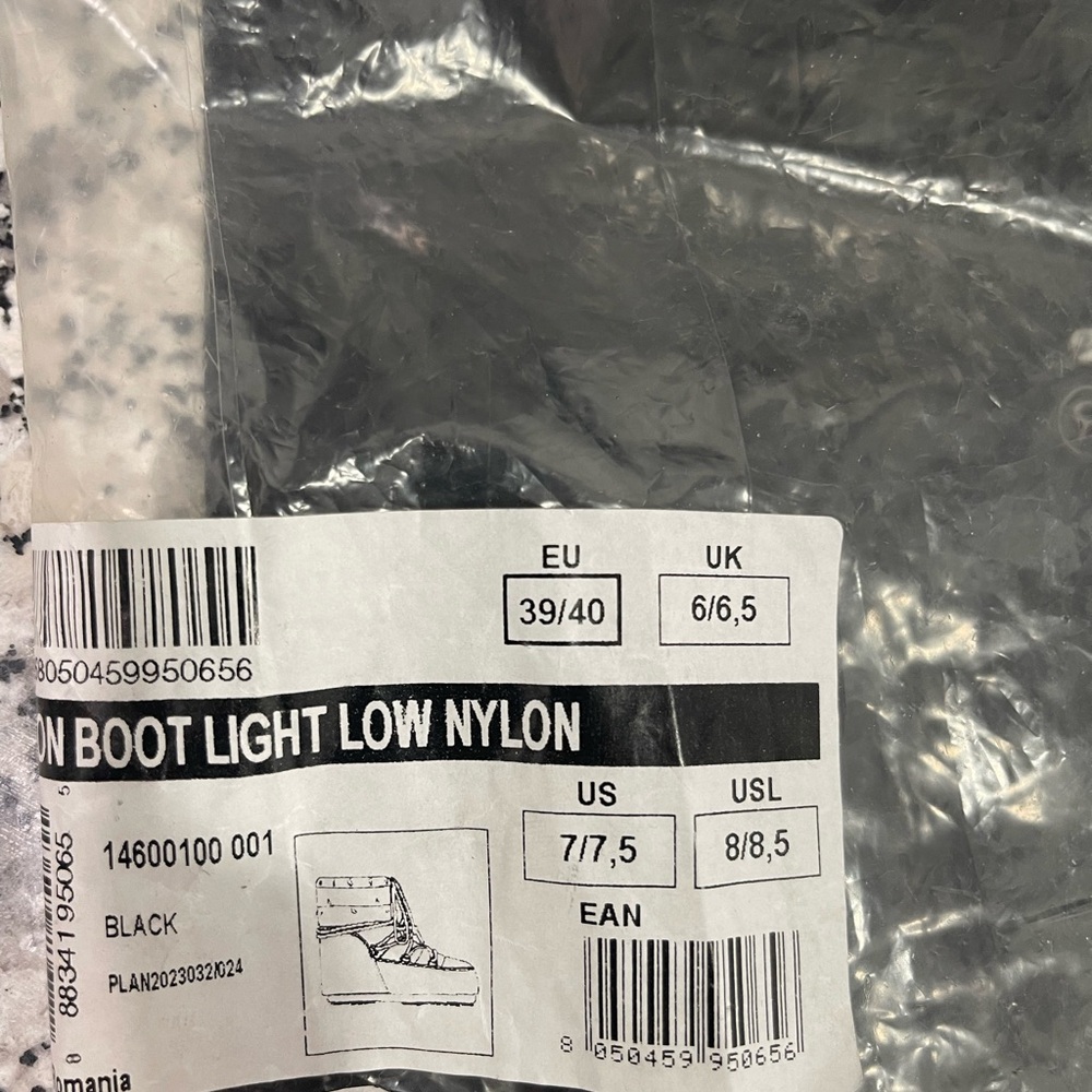 Black Winter Boot - image 7